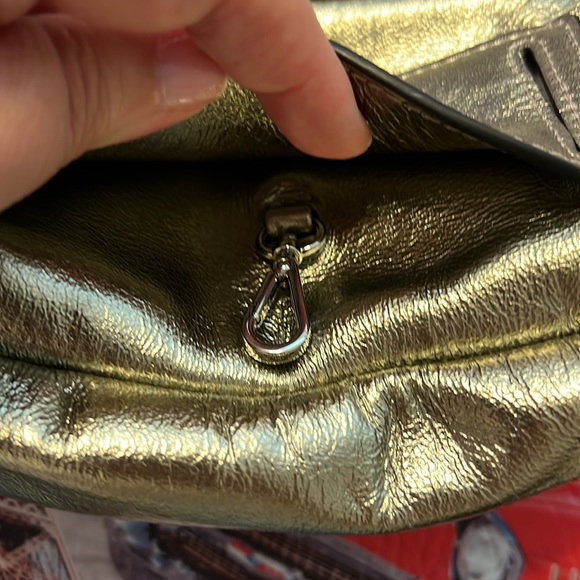 MCM Gold Visetos Chevron pouch/fanny pack/crossbody NWOT - Picture 5 of 10